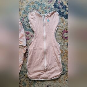 Love to Dream Pink Swaddle with Zipper And Velcro Swaddle 0-3m